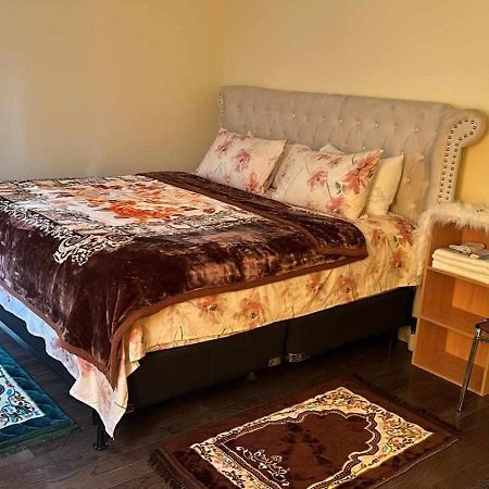 Divine Villa And Resorts 67 Sherman 5Mins To Ewr Airport And 4Mins To Penn Station Newark, 20Mins To New York Buitenkant foto