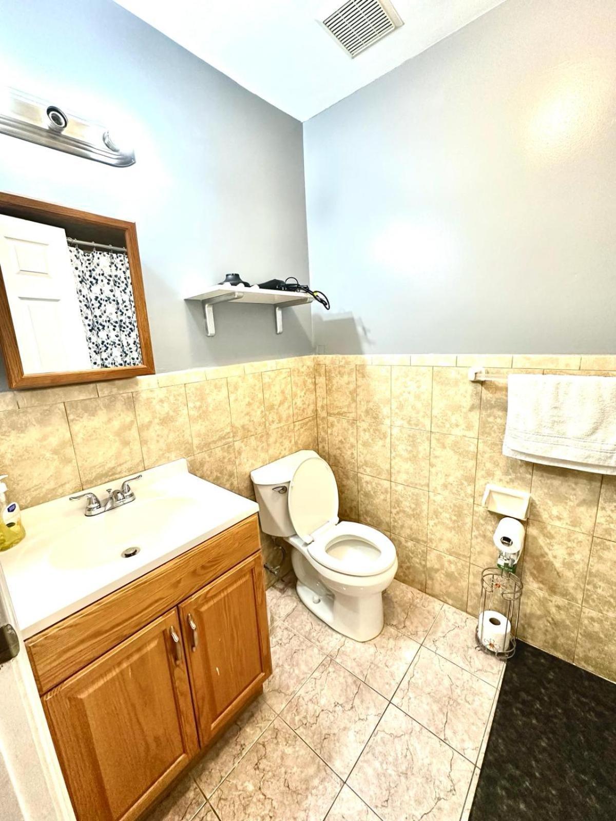 Divine Villa And Resorts 67 Sherman 5Mins To Ewr Airport And 4Mins To Penn Station Newark, 20Mins To New York Buitenkant foto
